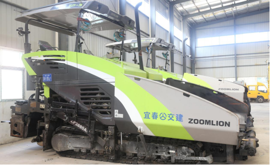 中聯直板攤鋪機